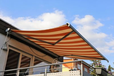 Minimize Direct Sunlight Exposure to Your Home with a Retractable Awning!